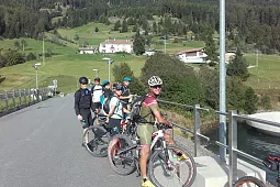 Bild 2