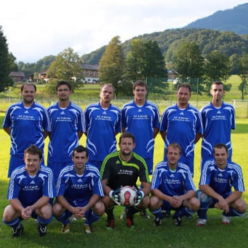 4.-Spiel-2011-gegen-FC-Aurach