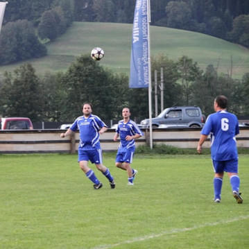 6.Spiel-2011-gegen-FC-Aurach